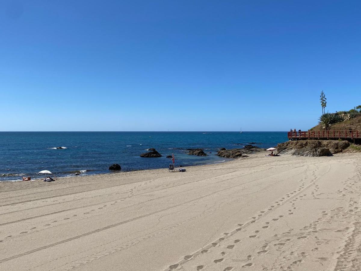 Beach House El Bosque La Cala De Mijas Extérieur photo