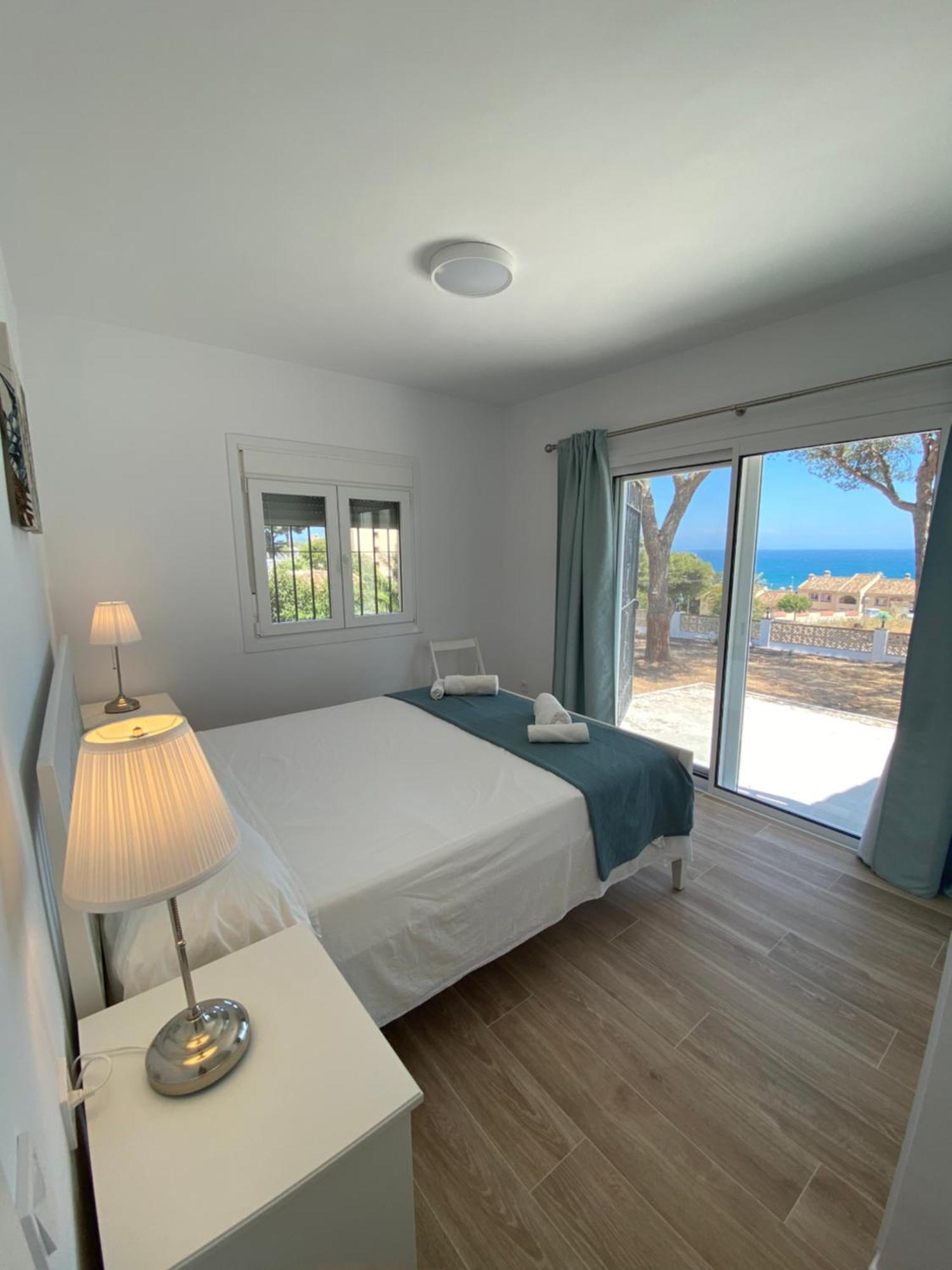 Beach House El Bosque La Cala De Mijas Extérieur photo