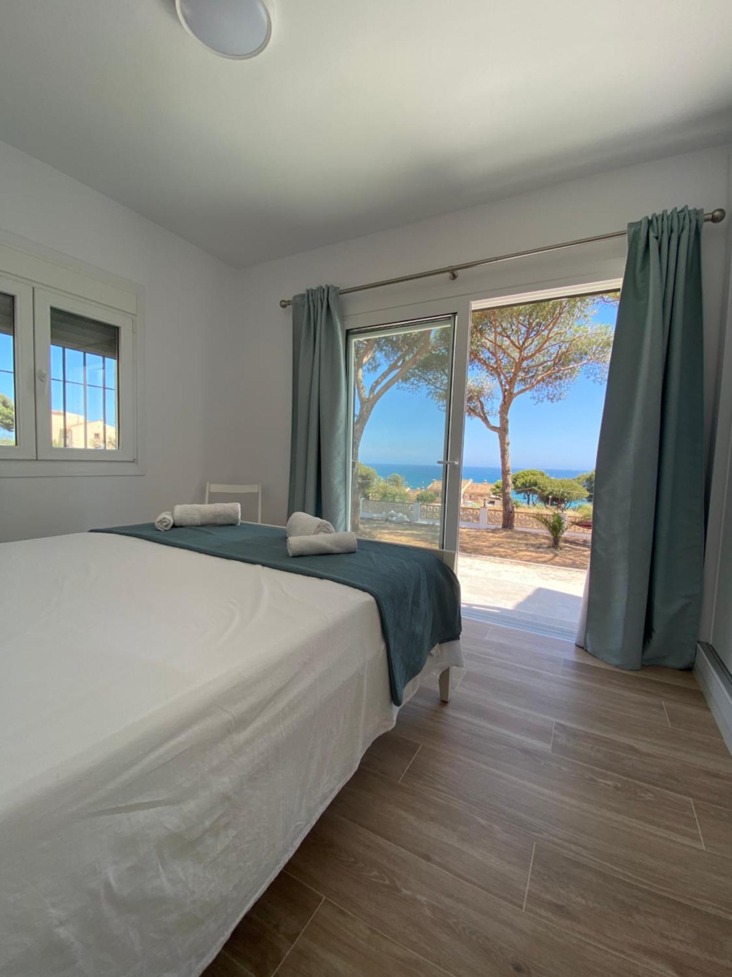 Beach House El Bosque La Cala De Mijas Extérieur photo