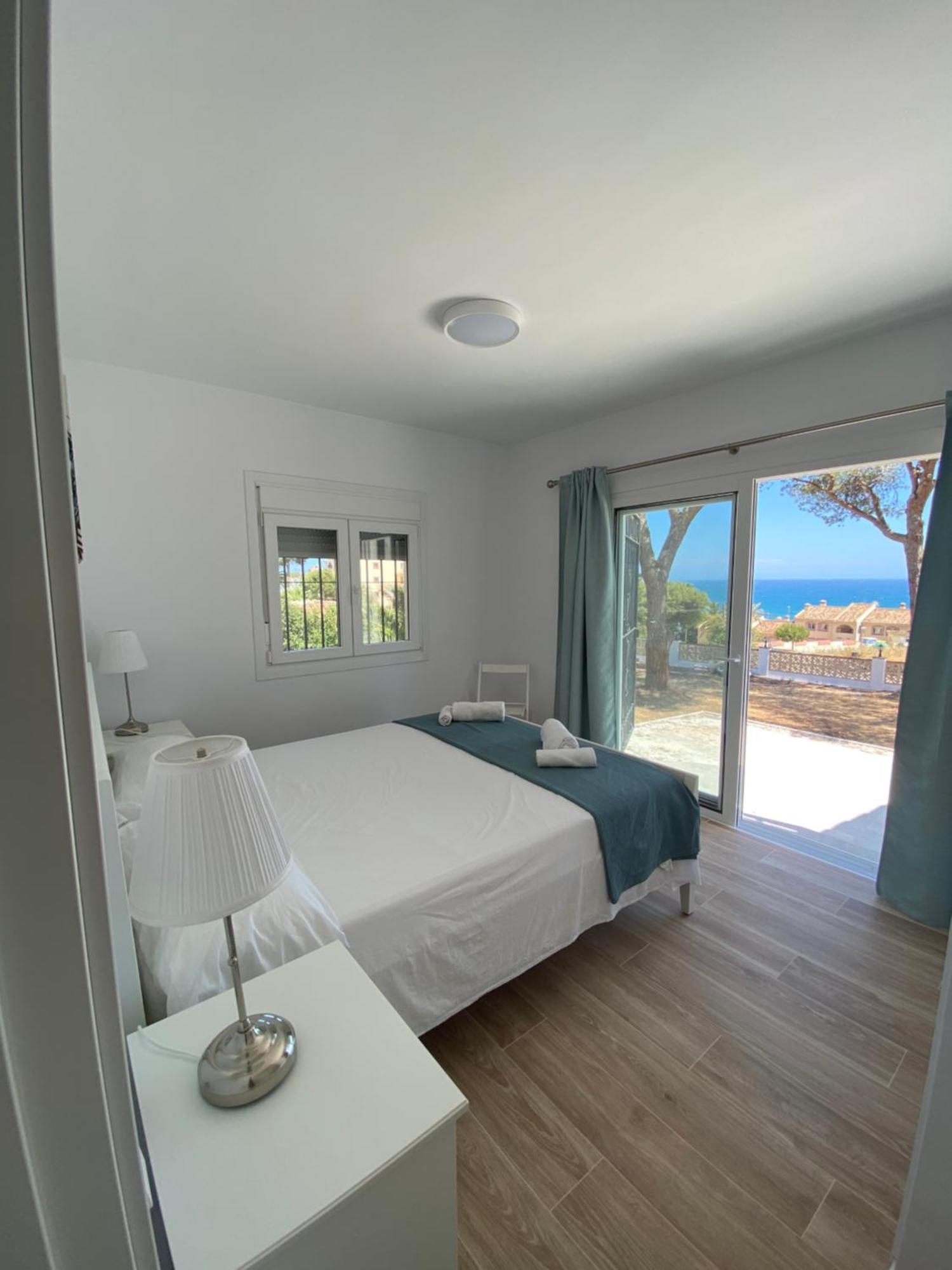 Beach House El Bosque La Cala De Mijas Extérieur photo
